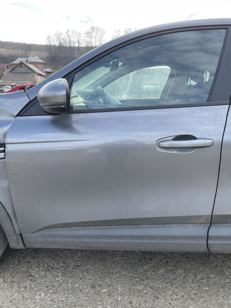 Usa stanga fata Renault Arkana 1.6 Benzina 2022