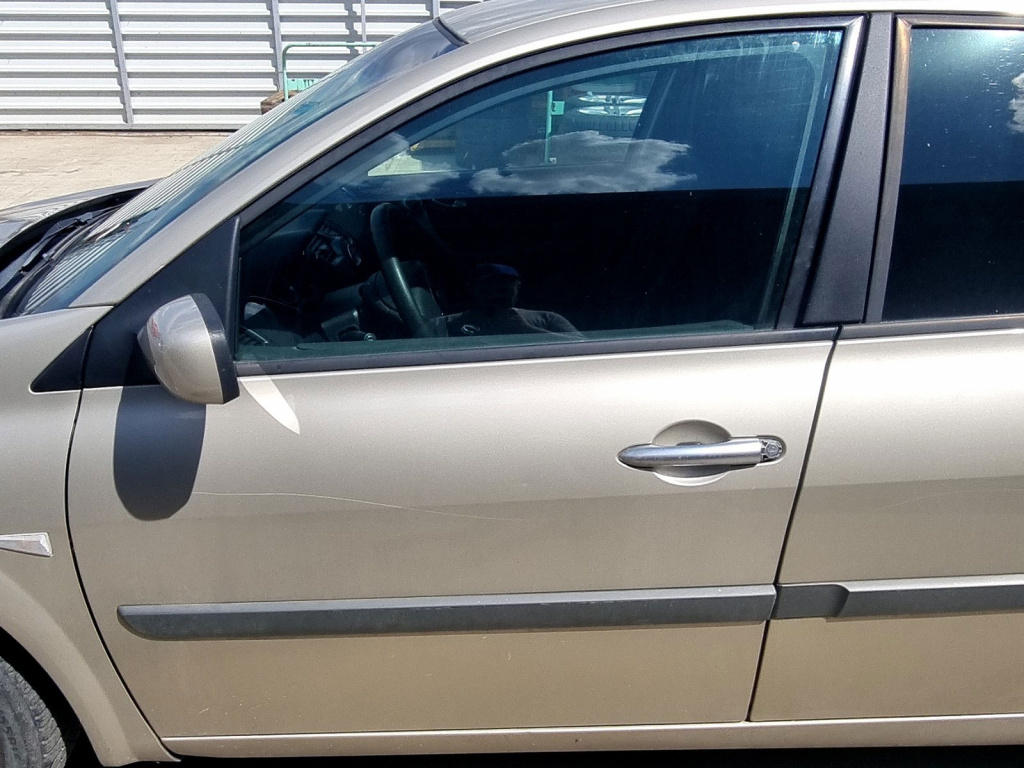 Usa stanga fata Renault Megane 2 [Fabr 2002-2008] 1.5 DCI K9K722 60KW / 82CP