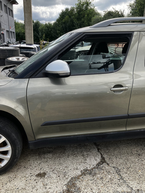 Usa stanga fata Skoda Yeti 2.0 Motorina 2015, -