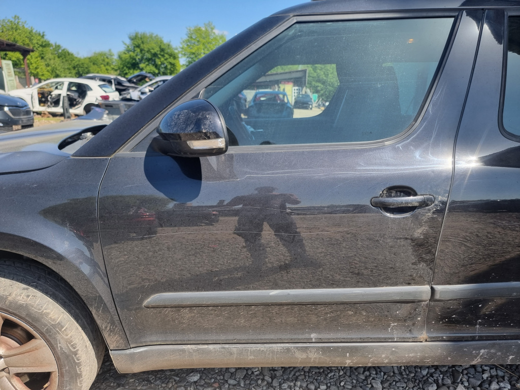 Usa stanga fata Skoda Yeti 2012, CU DEFECT