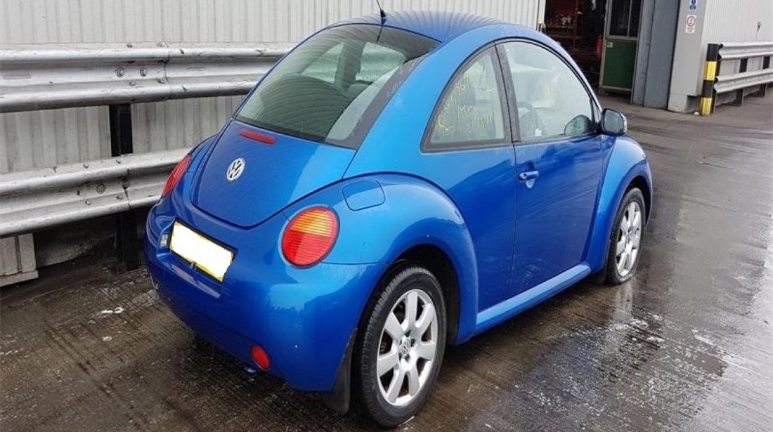 Usa stanga fata Volkswagen Beetle 2003 Hatchback 2.0 i