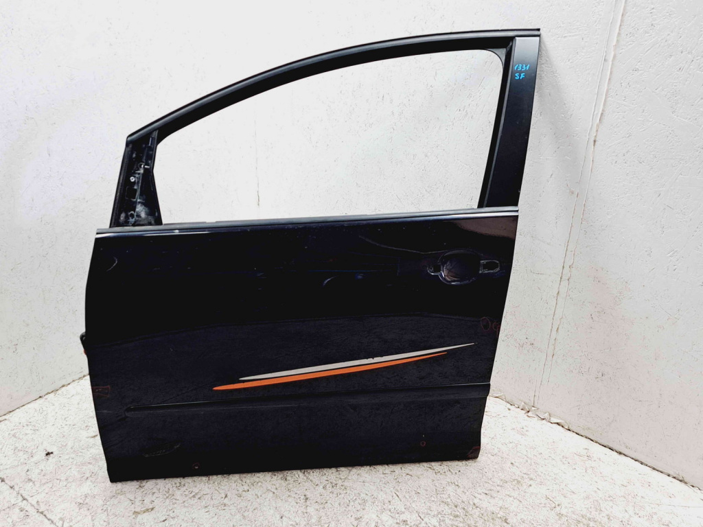 Usa stanga fata Volkswagen Golf 5 Plus (5M1) [Fabr 2005-2008] LC9Z