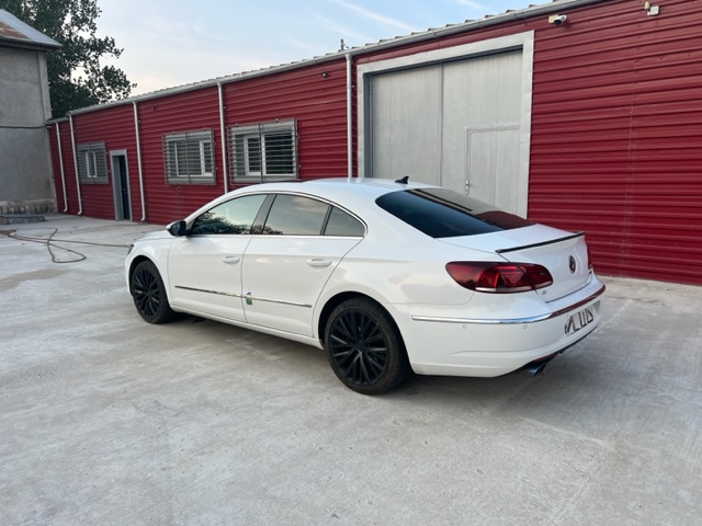 Usa stanga fata Volkswagen Passat CC SEDAN 2.0 TDI an fab. 2014