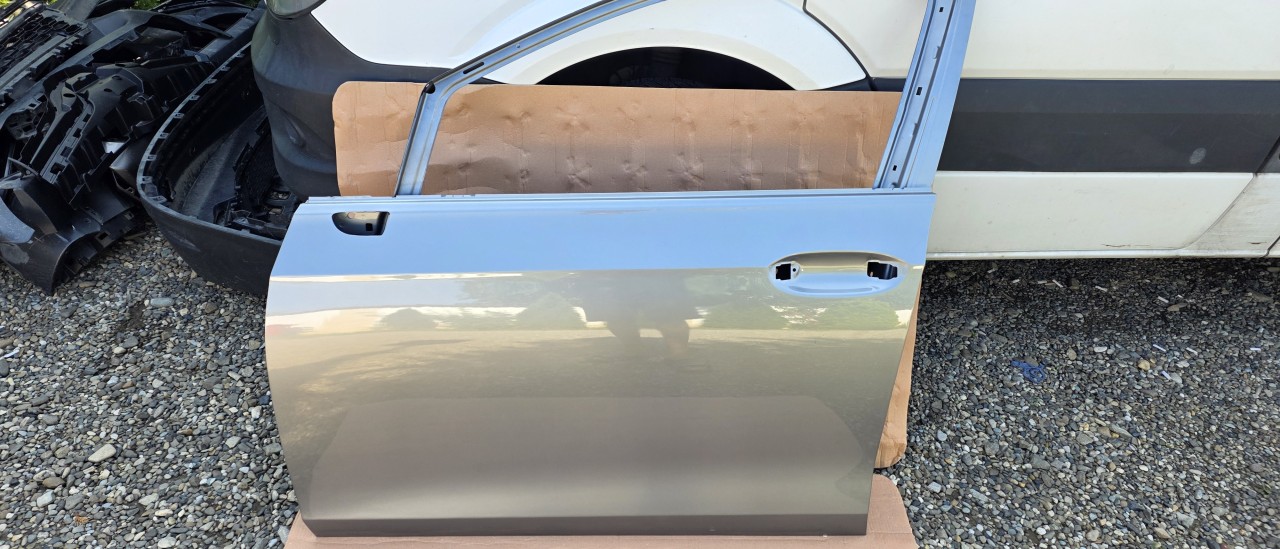 Usa stanga fata Vw Golf 8 2020 2021 2022 2023 2024
