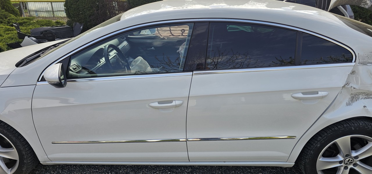 Usa stanga fata Vw Passat CC 2009 2010 2011 2012 2013 2014