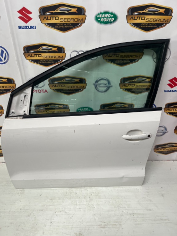 Usa stanga fata VW Polo 2013-2017