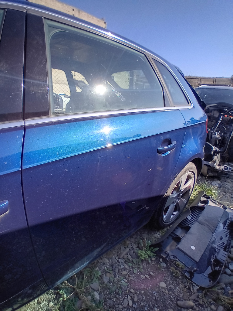 Usa stanga spate Audi A3 8V Hatchback 2014