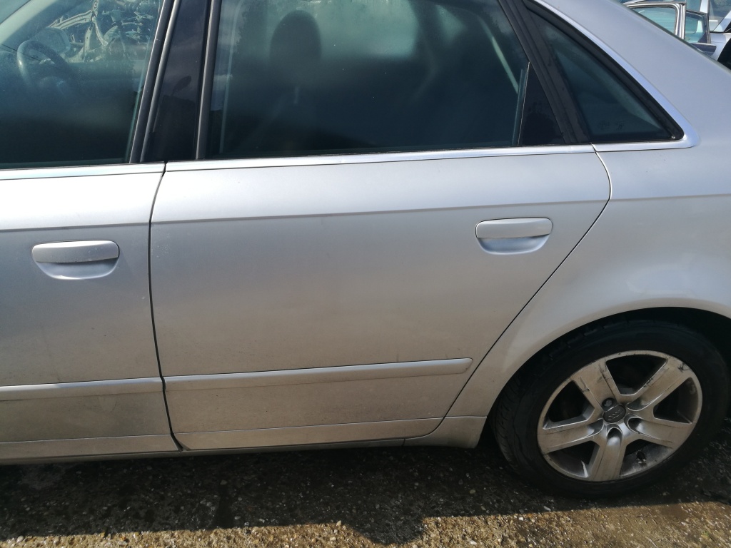 Usa stanga spate Audi A4 B7 gri