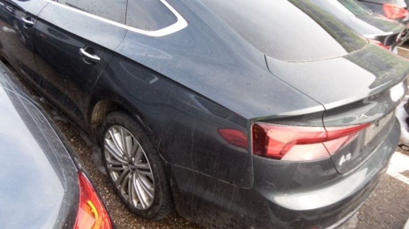 Usa stanga spate Audi A5 D9 F5 2016// 2018