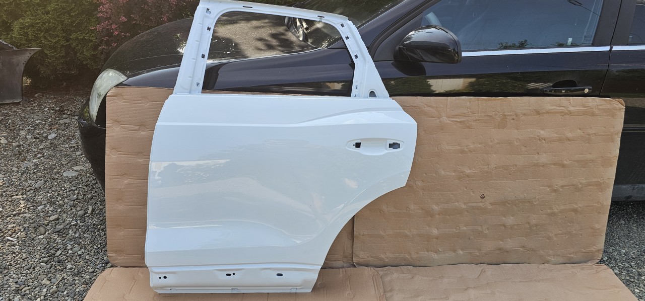 Usa stanga spate Audi Q3 F3 83A 2019 2020 2021 2022 2023