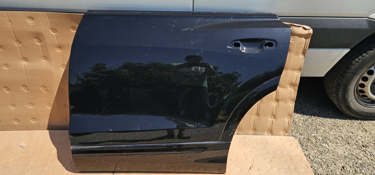 Usa stanga spate AUDI Q8 4M8 2019 2020 2021 2022 2023