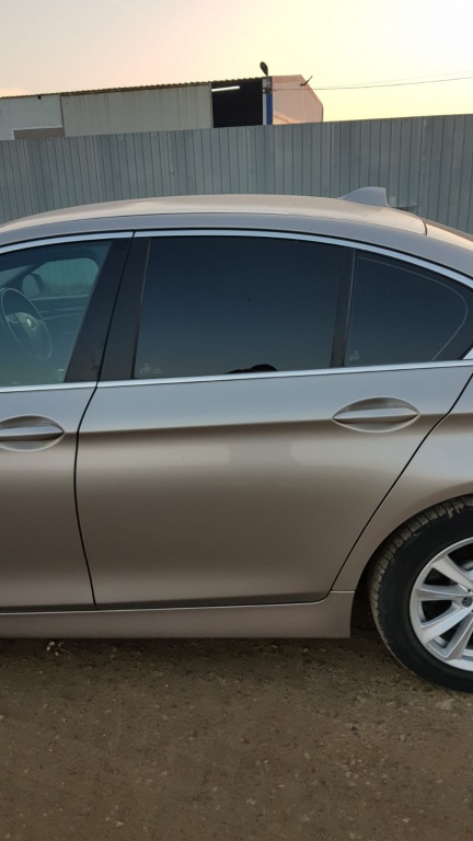 Usa stanga spate BMW 520 d f10 facelift lci