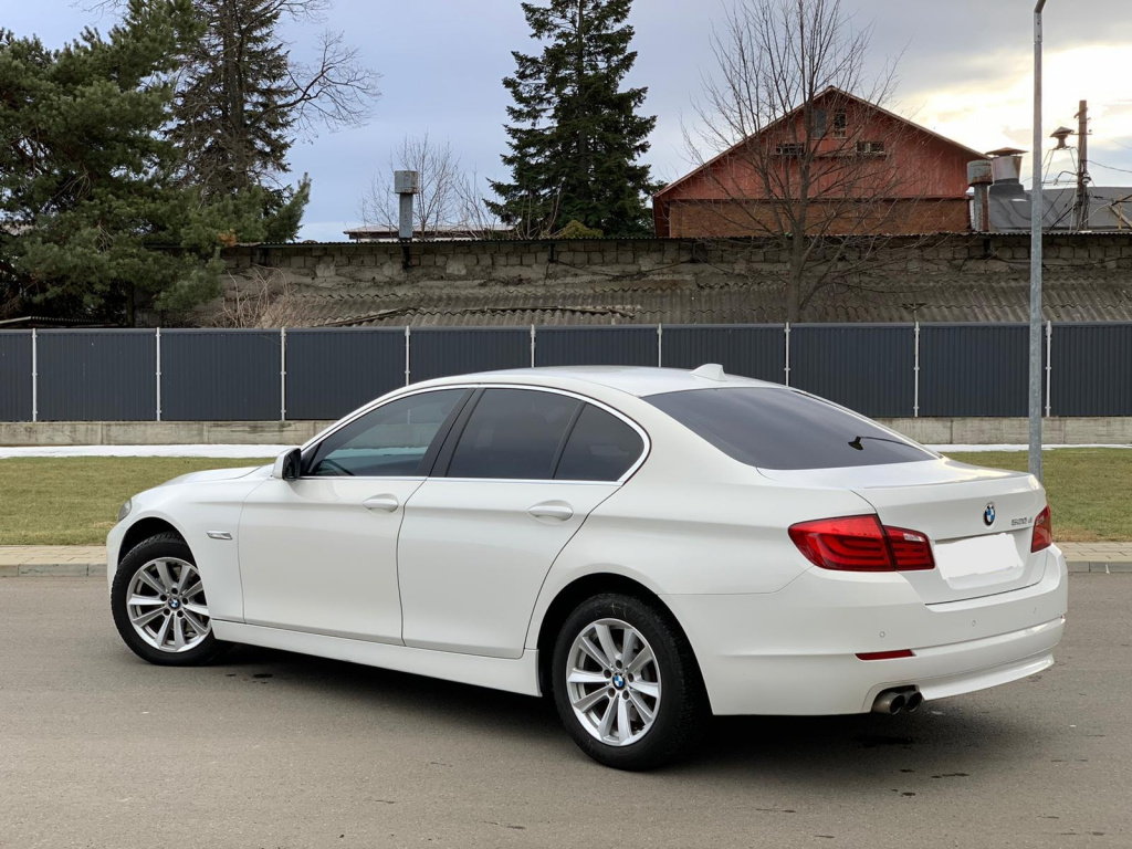 Usa stanga spate bmw f10 berlina 2.0 d