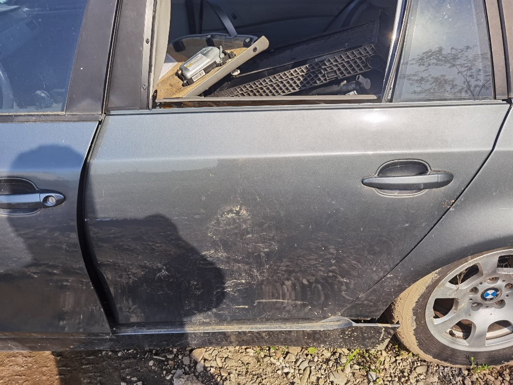Usa stanga spate BMW seria 5 e61