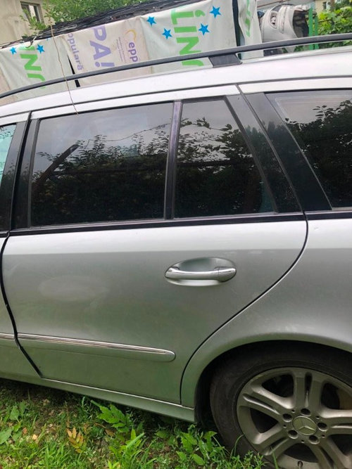Usa stanga spate COMBI Mercedes E Class w211 2008