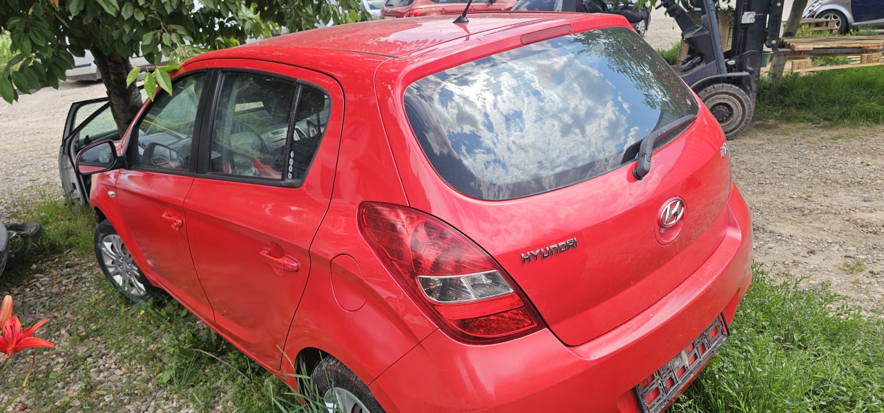 Usa stanga spate Hyundai i20 Hatchback 2009 2010 2011 2012 2013