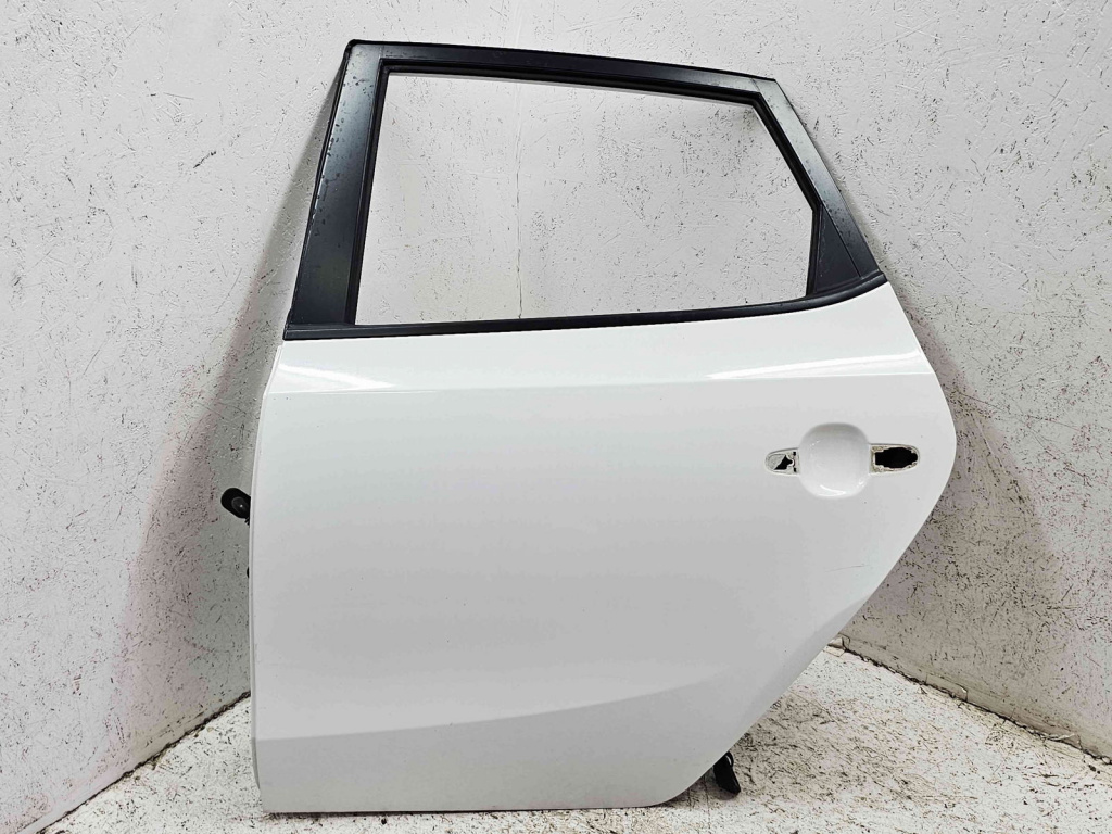 Usa stanga spate Hyundai i30 (FD) [Fabr 2007-2012] 4F CRYSTAL WHITE