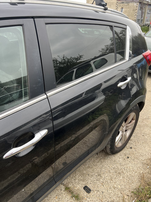 Usa stanga spate Kia Sportage 1.7 Motorina 2012
