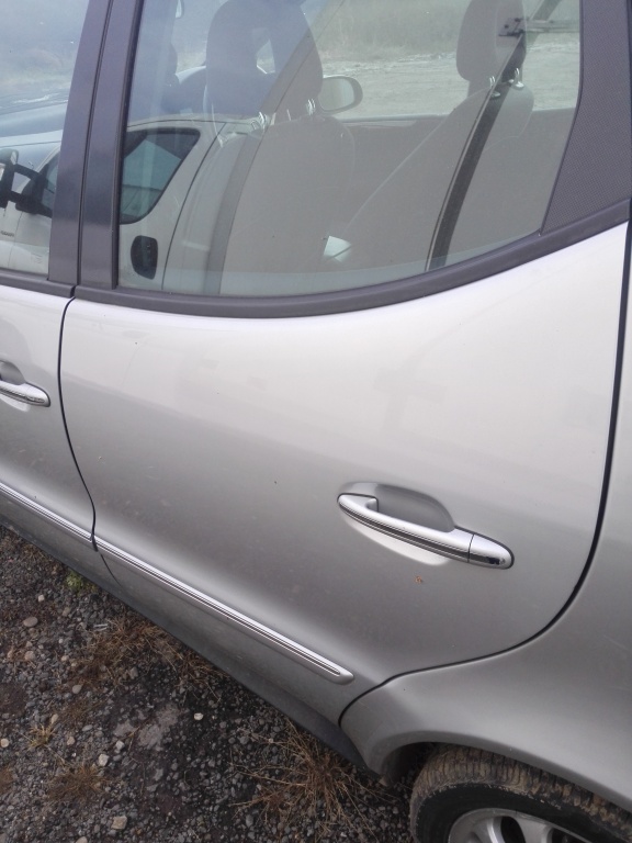 Usa stanga spate mercedes a class w168 an 1997-2003