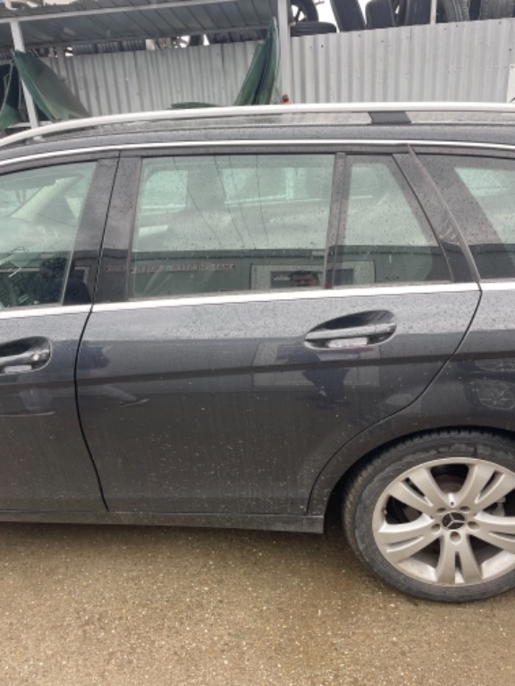 Usa stanga spate Mercedes c class W204 break , combi