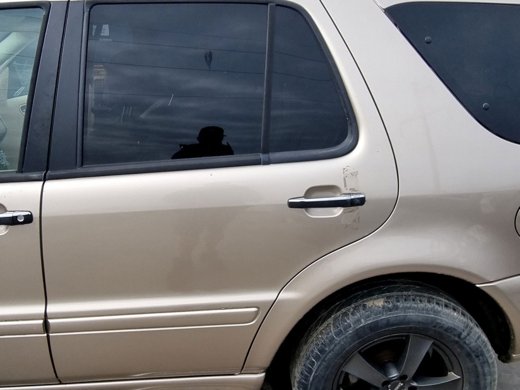 Usa stanga spate Mercedes Clasa ML (W163) [Fabr 1998-2005] 2.7 CDI 612963 120KW / 163CP