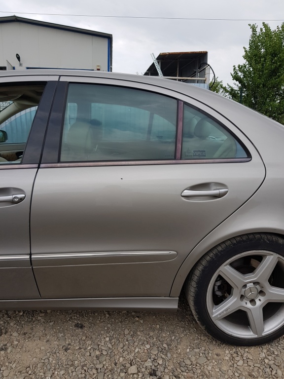 USA STANGA SPATE MERCEDES E-CLASS W211 BERLINA