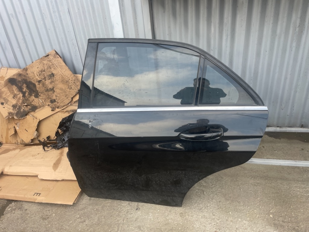 Usa stanga spate Mercedes e class w212 facelift