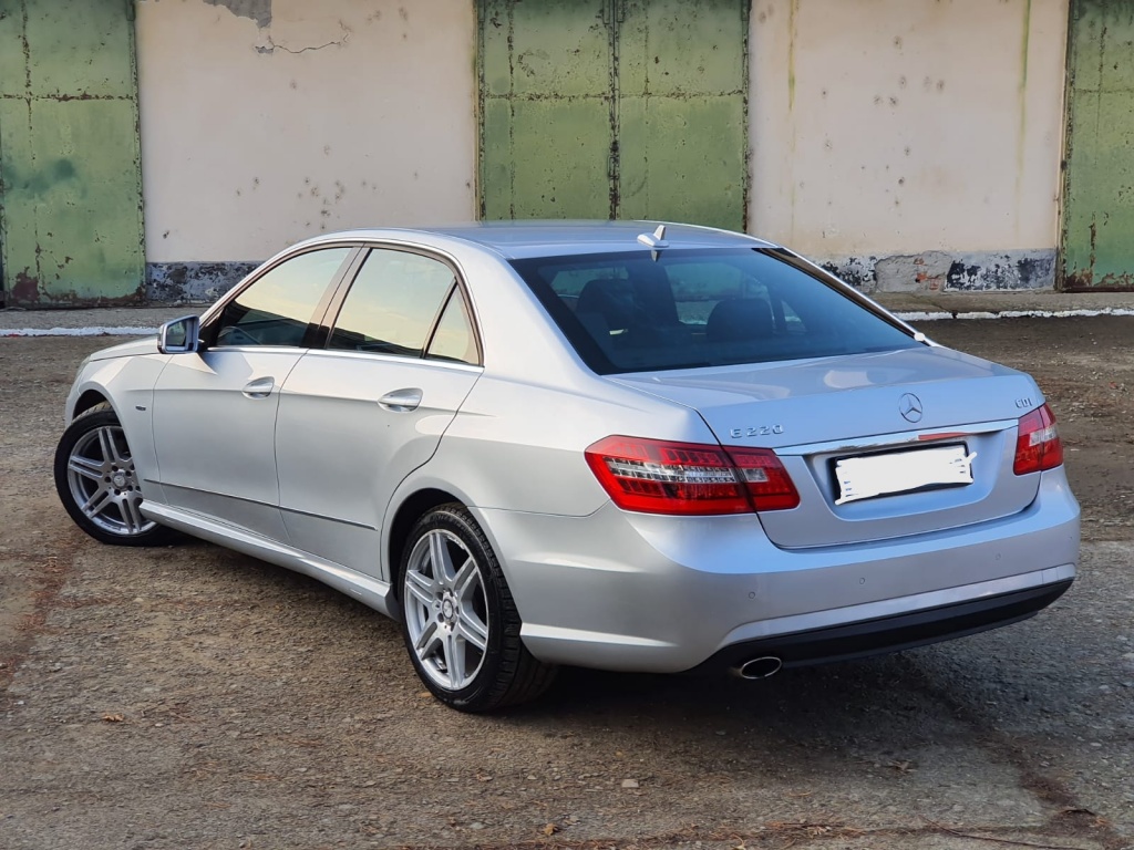 Usa stanga spate Mercedes E Class W212