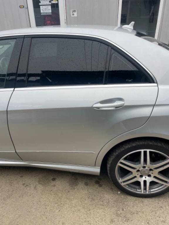 Usa stanga spate Mercedes e class w212