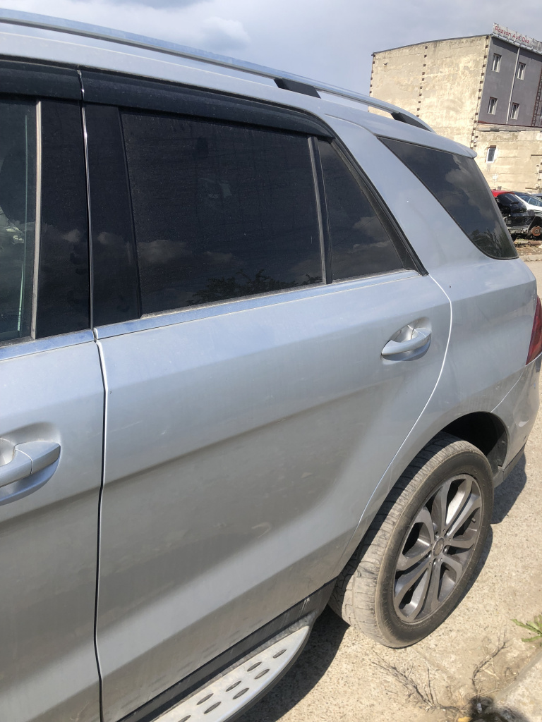 Usa stanga spate Mercedes GLE 250 2.2 Motorina 2016, -
