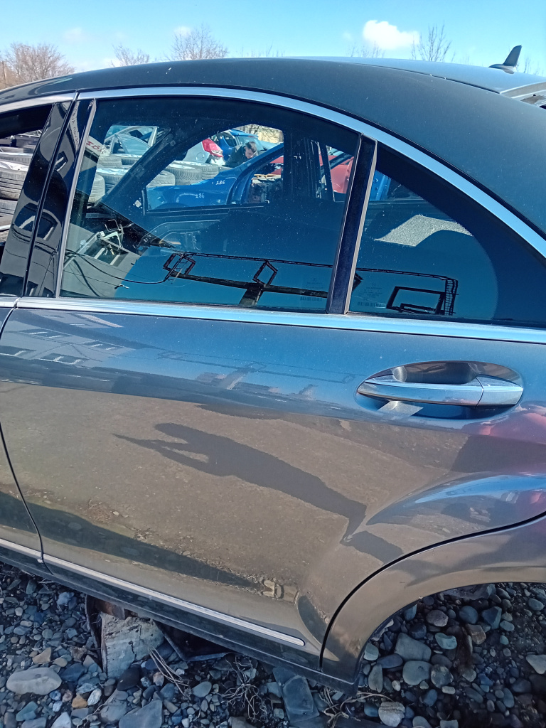 Usa stanga spate Mercedes S 320 2008