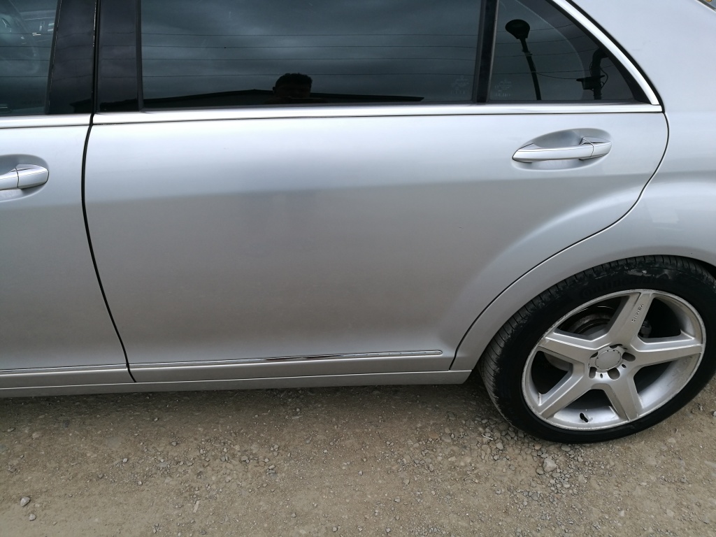 Usa stanga spate Mercedes S320 cdi w221 LONG