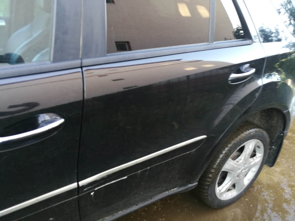 USA STANGA SPATE MERCEDES W164 M-CLASS 2008 NEAGRA