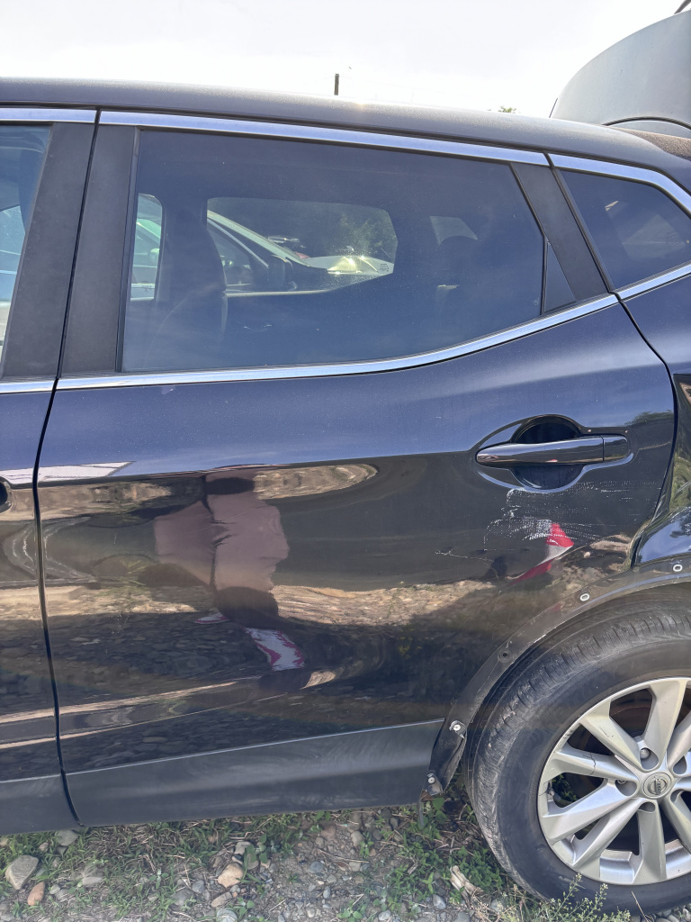 Usa stanga spate Nissan Qashqai 1.2 Benzina 2014, CU DEFECT