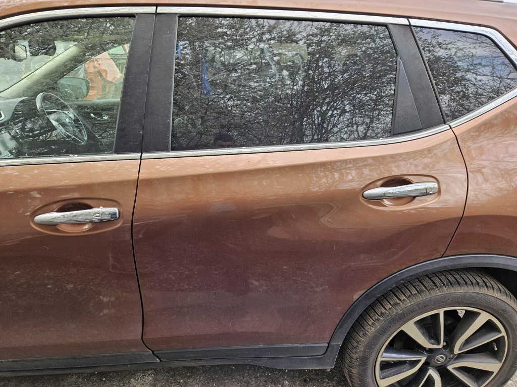 Usa stanga spate Nissan X-Trail 2015