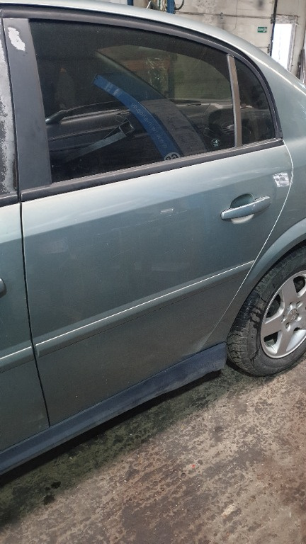 Usa stanga spate Opel Vectra C 2003 Limuzină 2.2