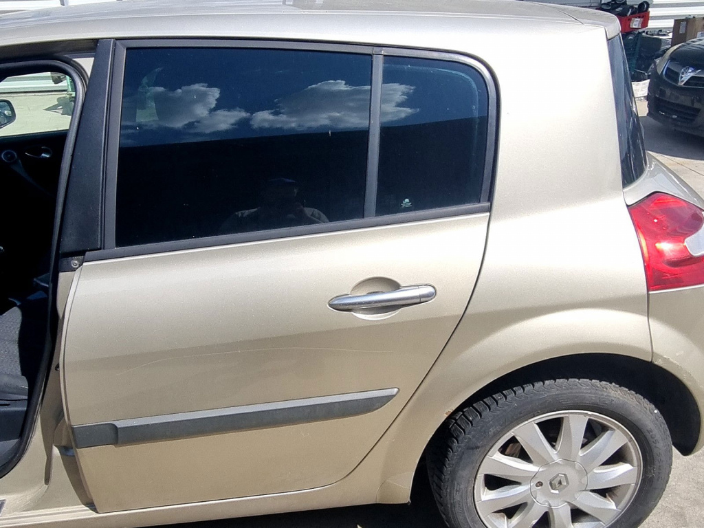 Usa stanga spate Renault Megane 2 [Fabr 2002-2008] 1.5 DCI K9K722 60KW / 82CP
