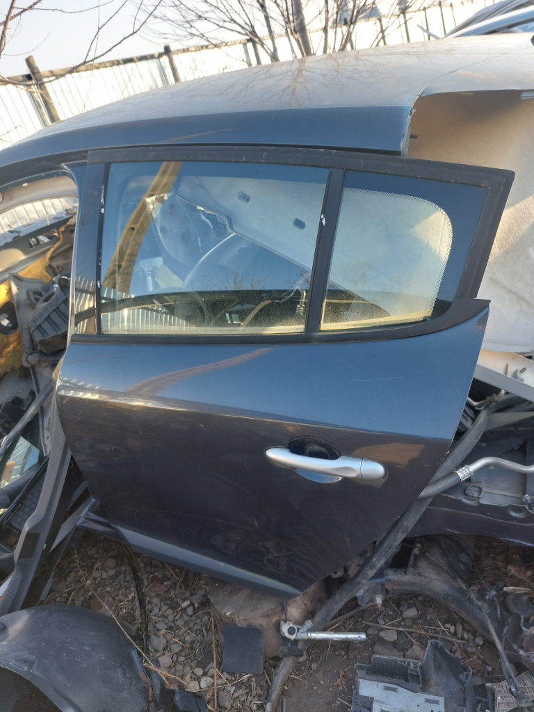 Usa stanga spate Renault Megane 3 Hatchback 2012
