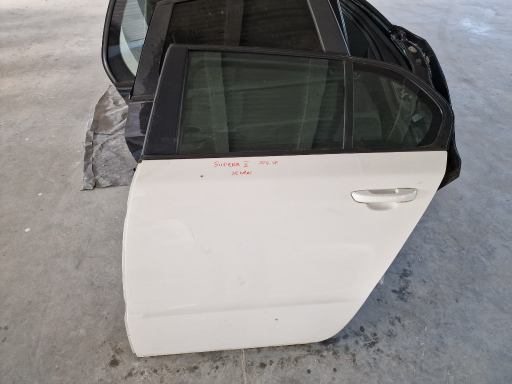Usa Stanga Spate Skoda Superb 2 Berlina