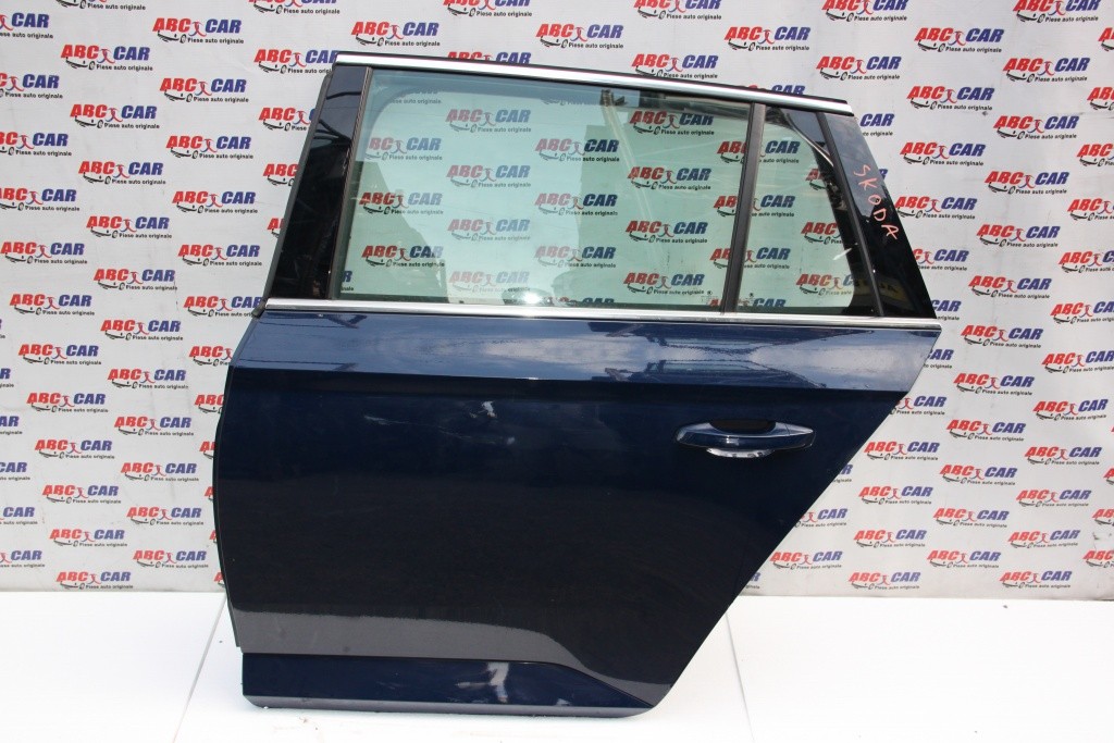 Usa stanga spate Skoda Superb 3 3V Combi model 2018