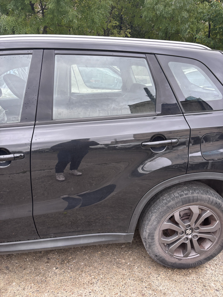 Usa stanga spate Suzuki Vitara 1.6 Benzina 2017, -