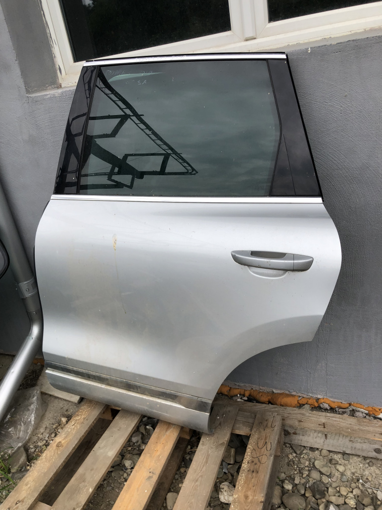 Usa stanga spate Volkswagen Touareg 2012