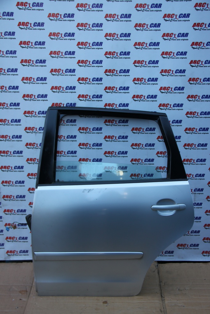 Usa stanga spate VW Polo 9N model 2004