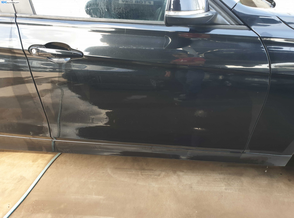 Usa Usi Portiera Portiere Dreapta Fata Dezechipata BMW Seria 3 F30 F31 2011 - 2019 Culoare 475 Black Sapphire Metallic [K6657]