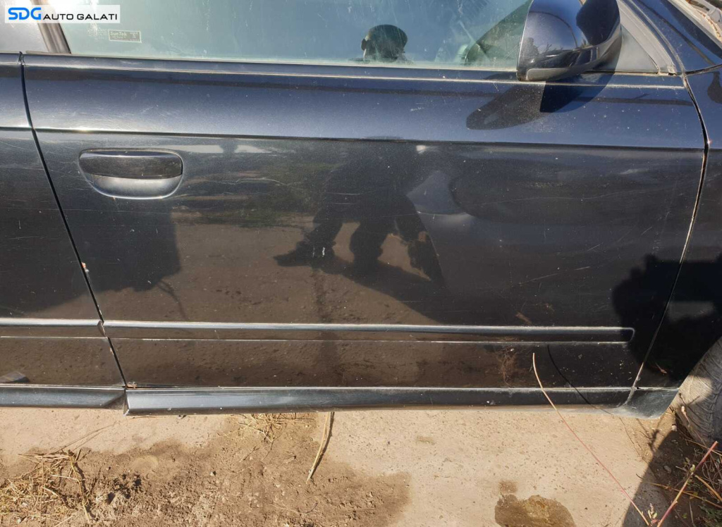 Usa Usi Portiera Portiere Dreapta Fata Dezechipata cu Inceput Rugina Audi A4 B7 2005 - 2008 Culoare LZ9Y [C1888]