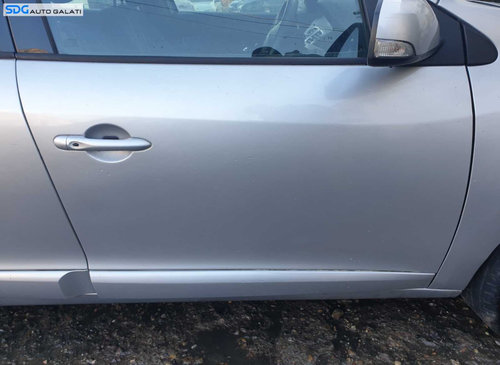 Usa Usi Portiera Portiere Dreapta Fata Dezechipata Renault Megane 3 Hatchback 2008 - 2015 Culoare Te...