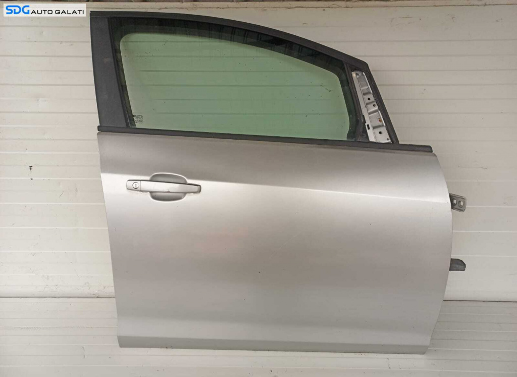 Usa Usi Portiera Portiere Dreapta Fata Dezechipata Opel Astra J 2009 - 2016 Culoare Z176 [L1765]