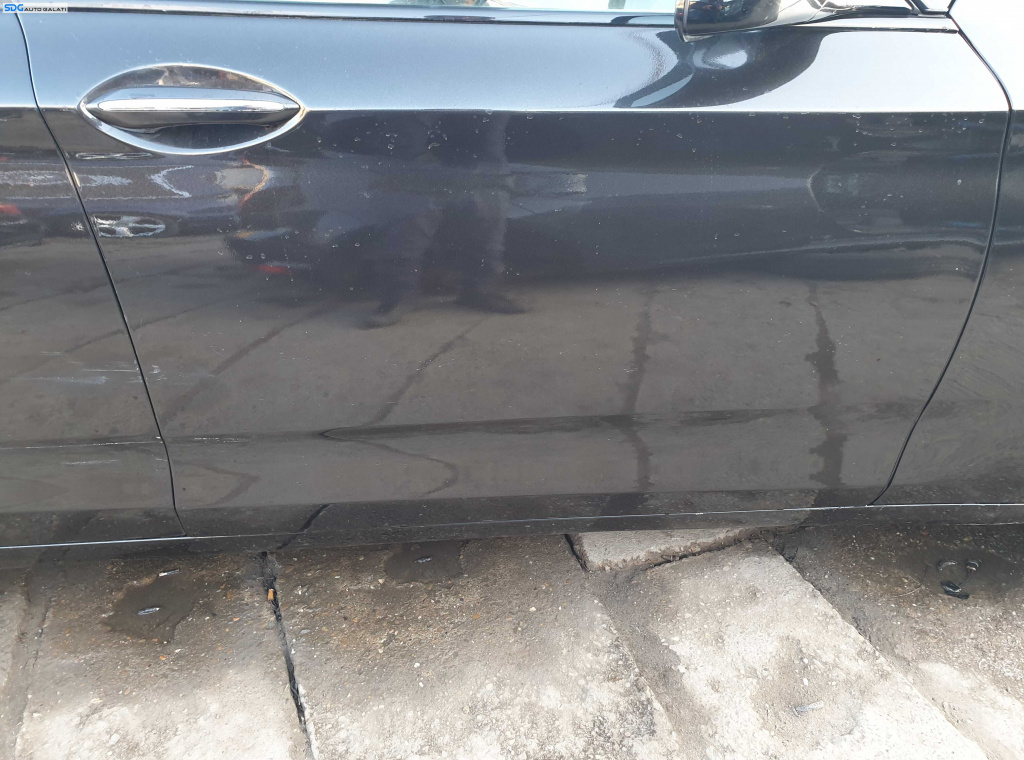 Usa Usi Portiera Portiere Dreapta Fata Dezechipata cu Imperfectiuni BMW Seria 5 F07 GT 2009 - 2013 Culoare 475 Black Sapphire Metallic [K1744]