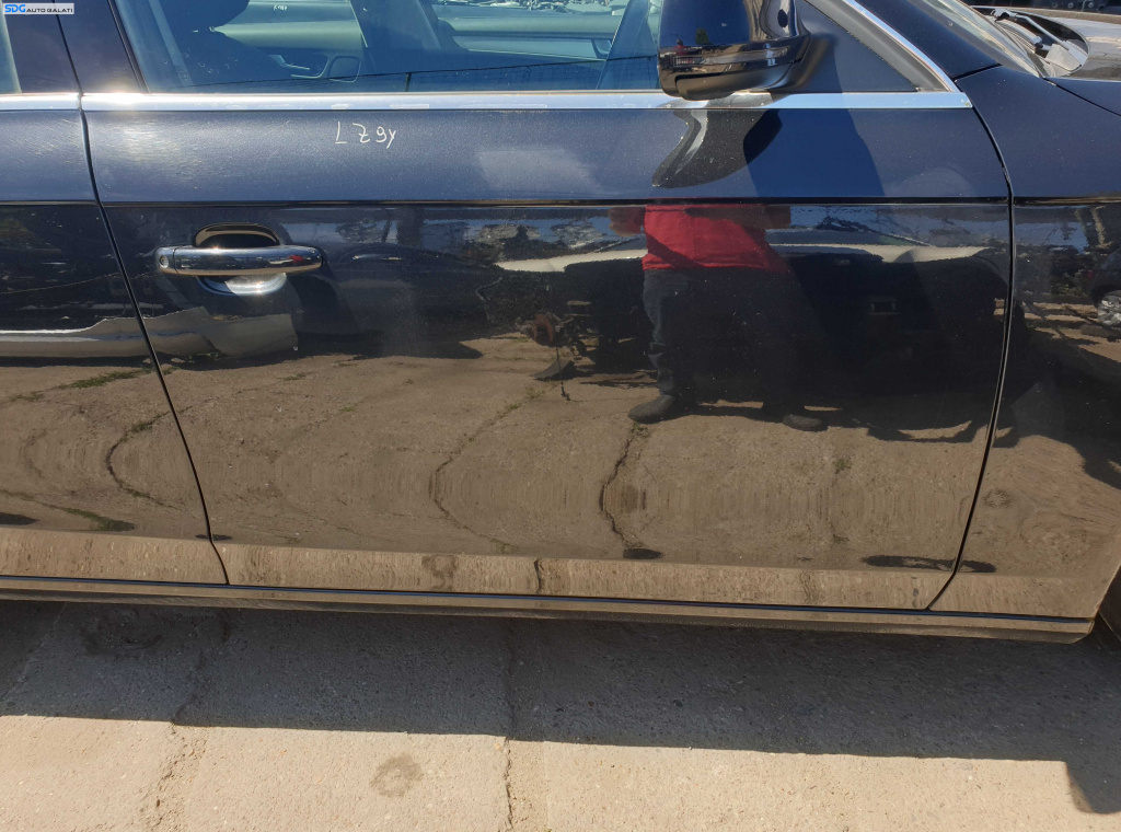 Usa Usi Portiera Portiere Dreapta Fata Dezechipata Audi A4 B8 2008 - 2015 Culoare LZ9Y [K5227]