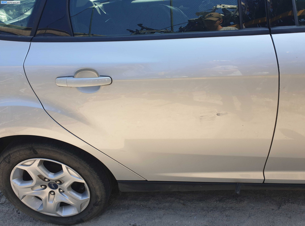 Usa Usi Portiera Portiere Dreapta Spate Dezechipata cu Imperfectiune Ford Focus 3 Hatchback 2010 - 2018 Culoare 0F OF [K5941]